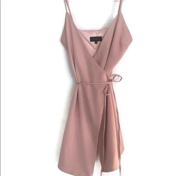 MAJORELLE Nina Mini Dress in Ballet Blush Pink Wrap Around - Picture 3 of 7